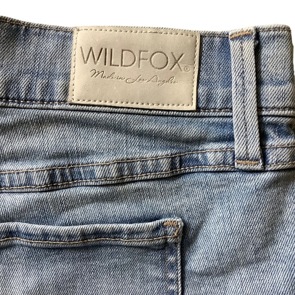 Wildfox Lara Mid-Rise Cut-Off Short in Nirvana Wash Size 29 - Picture 3 of 6